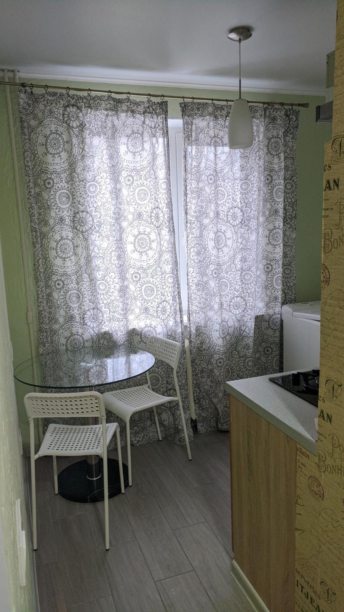 Apartment Near City Center On Peremohy Avenue 46 Csernyihiv Kültér fotó