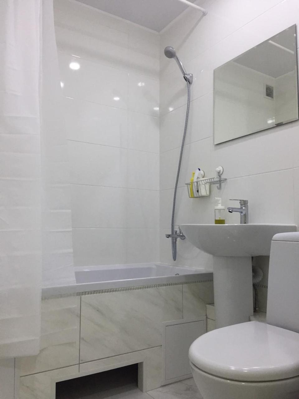 Apartment Near City Center On Peremohy Avenue 46 Csernyihiv Kültér fotó